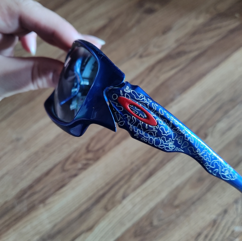 Oakley X